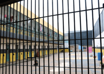 Em MS, 81 presos ganham liberdade condicional após revisão de processos