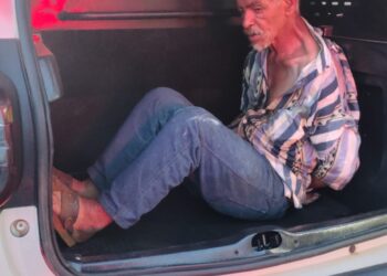 Idoso é morto a facadas por irmão esquizofrênico 