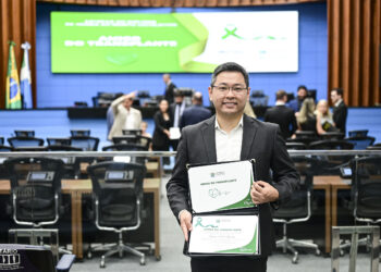 Médico do Hospital Cassems é destaque na Assembleia por salvar vidas com transplante de medula