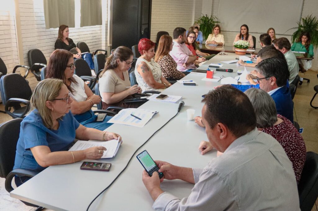 Planejamento e resultados: Adriane Lopes reúne secretarias para avaliar avanços em Campo Grande