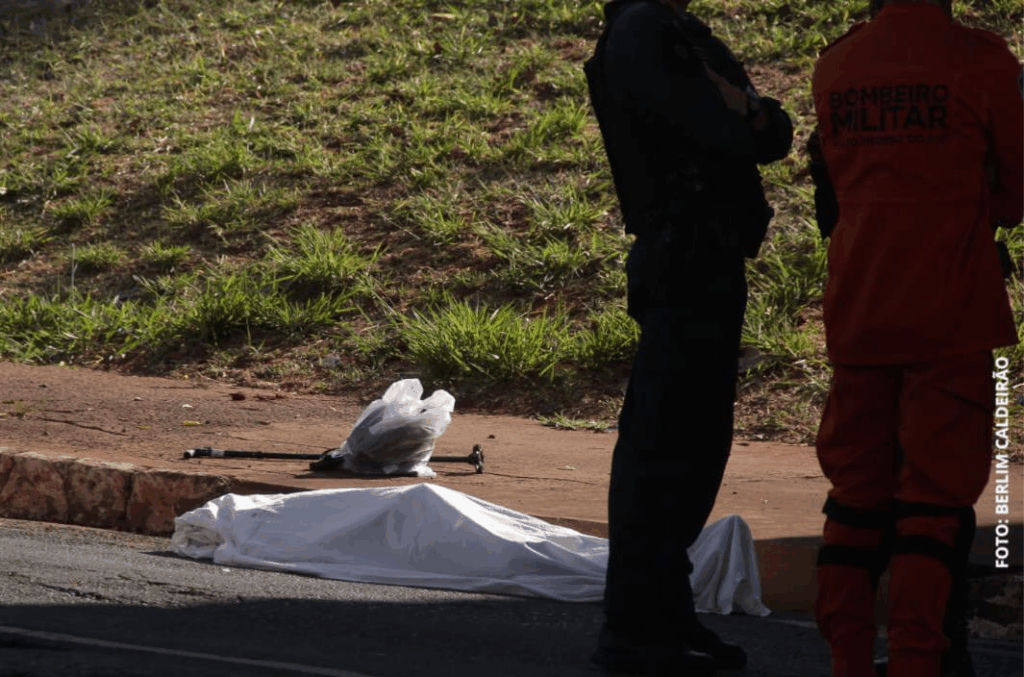 Homem morre ao cair de viaduto na Afonso Pena em Campo Grande; veja como buscar ajuda
