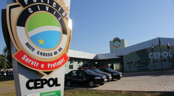 ‘Sem noção’ fica pelado em casa com crianças e caso termina em agressões e prisão em Campo Grande