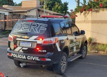 Passou a noite no bar: Para ‘fugir’ da esposa, homem inventa sequestro relâmpago em Campo Grande