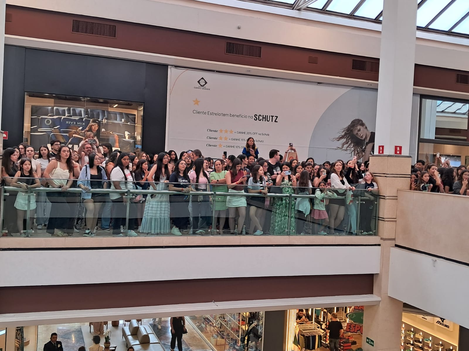 Sephora inaugura primeira loja em MS e reúne mais de 1,3 mil pessoas em madrugada histórica no Shopping Campo Grande