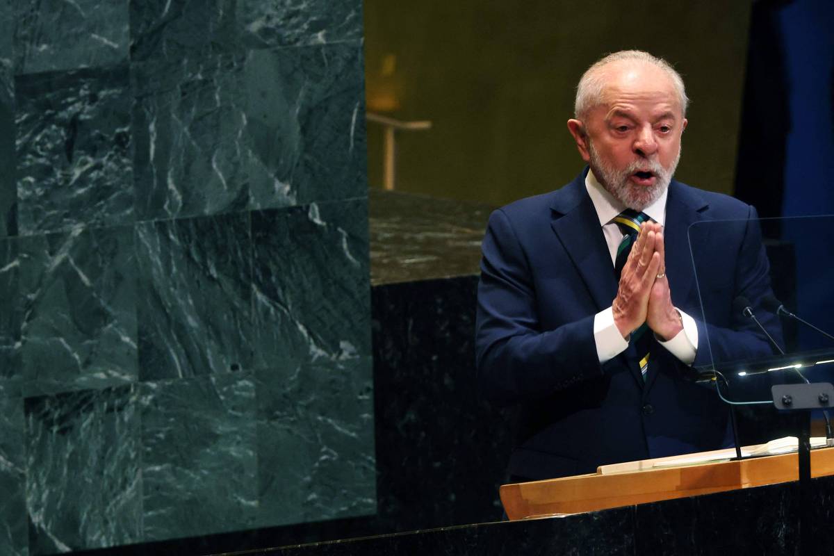 Lula e Trump retomam diálogo e negociam fim de sobretaxa a produtos brasileiros