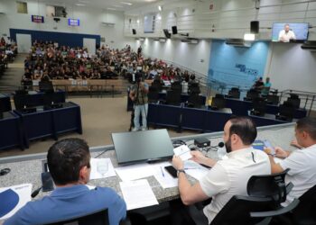 Audiência Pública debate valorização dos Servidores Administrativos da Educação em Campo Grande