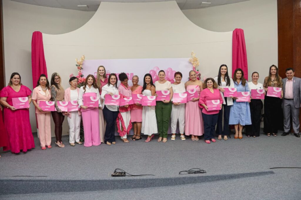 Prefeitura reforça o Outubro Rosa com o evento “PodeRosas 2025” Prefeitura reforça o Outubro Rosa com o evento “PodeRosas 2025”