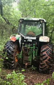 Trator furtado é recuperado em operação conjunta da polícia em Aparecida do Taboado Trator furtado é recuperado em operação conjunta da polícia em Aparecida do Taboado