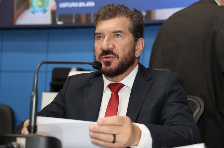 Projeto de Lei de Pedro Kemp propõe combate ao preconceito por idade em MS Projeto de Lei de Pedro Kemp propõe combate ao preconceito por idade em MS