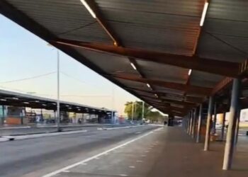 Vídeo: Paralisação surpreende usuários do transporte coletivo em Campo Grande nesta manhã Vídeo: Paralisação surpreende usuários do transporte coletivo em Campo Grande nesta manhã