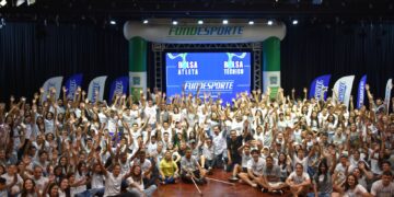 Entrega de kits marca nova etapa dos programas Bolsa Atleta e Bolsa Técnico em MS