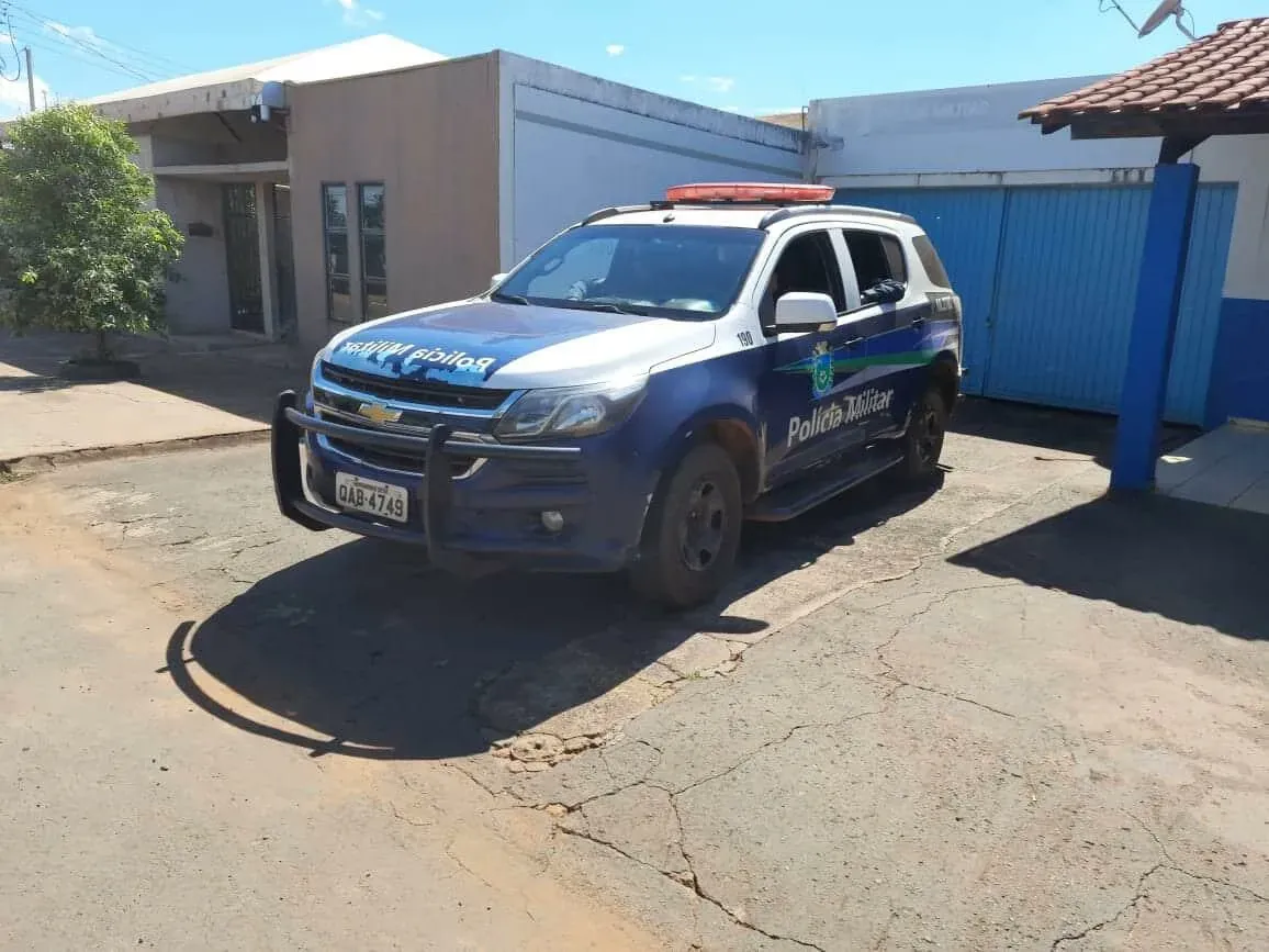 Homem é preso em flagrante por dirigir bêbado em São Gabriel do Oeste Homem é preso em flagrante por dirigir bêbado em São Gabriel do Oeste