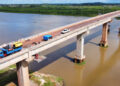 Ponte sobre o rio Paraguai passa por reparos e terá controle de peso de veículos Ponte sobre o rio Paraguai passa por reparos e terá controle de peso de veículos