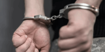 Homem é preso após espancar companheira e ameaçar família em Chapadão do Sul