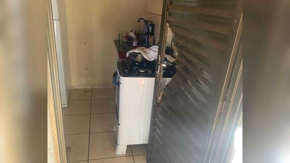 Mãe e bebê de 3 meses são resgatados após cárcere privado em Maracaju