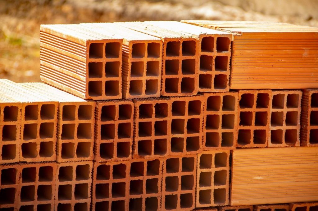 Discussão entre proprietário e inquilina termina em agressões no Jardim Aero Rancho