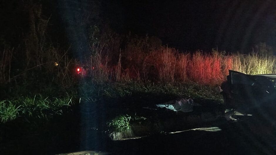 Acidente entre dois carros deixa uma pessoa morta na BR-267, em Nova Andradina