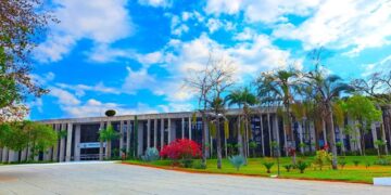 Agenda:  Sessões solenes, reunião de frente e palestra pela saúde do homem estão previstas