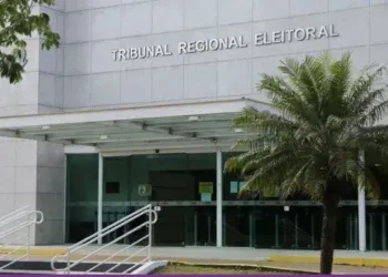 Justiça Eleitoral de MS realiza atendimentos itinerantes para regularização do título de eleitor neste fim de semana