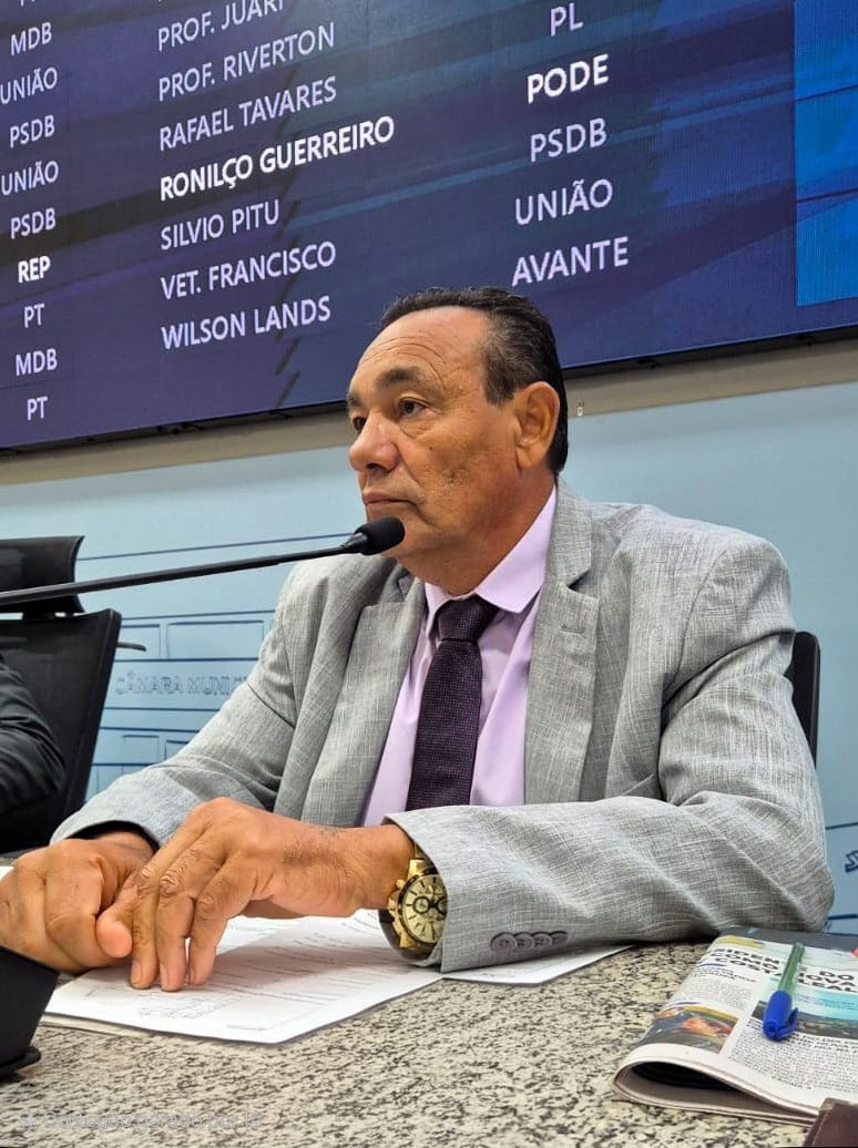 Carlão apoia projeto que amplia castrações de cães e gatos