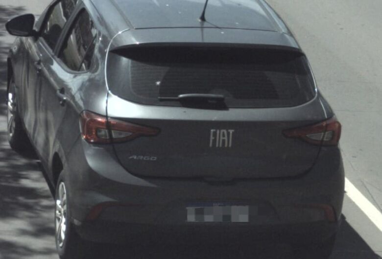 PM apreende carro suspeito de clonagem durante patrulhamento em Ponta Porã