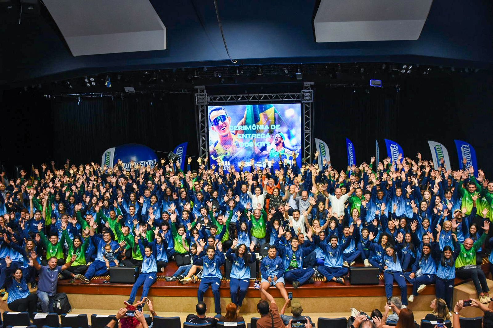 Mato Grosso do Sul entrega kits esportivos e amplia beneficios para atletas e técnicos