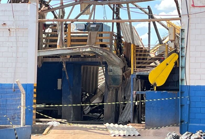 Desabamento em indústria de Dourados deixa um morto e três feridos
