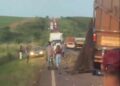 Carretas se envolvem em grave acidente na BR-163 entre Eldorado e Itaquiraí (vídeo) Carretas se envolvem em grave acidente na BR-163 entre Eldorado e Itaquiraí (vídeo)