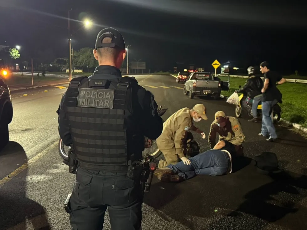 Motociclista é socorrido após acidente com caminhonete em Nova Andradina