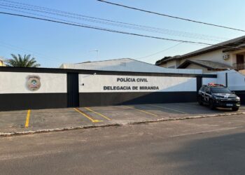 Polícia Civil prende jovem suspeito de homicídio em Miranda Polícia Civil prende jovem suspeito de homicídio em Miranda