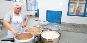 Prefeitura convoca aprovados para merendeiros em Processo Seletivo Simplificado