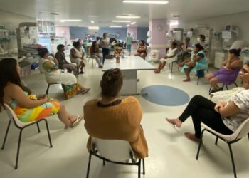 Novembro Roxo: HRMS promove ações de conscientização sobre a prematuridade