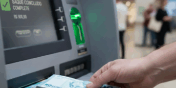 Governo divulga data do salário de novembro de servidores públicos estaduais; confira