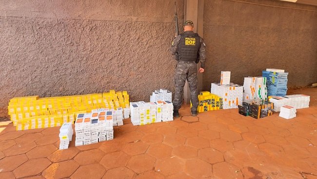 Dois homens são presos com carga de R$ 5 milhões em eletrônicos e medicamento