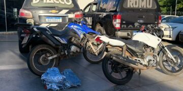 Ladrões arrombam loja, levam motos e roupas, mas acabam presos (vídeo)