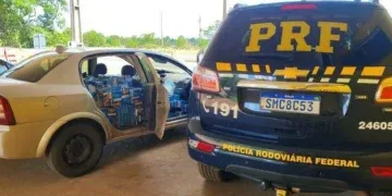 Carga de cigarro é apreendida pela PRF em Água Clara