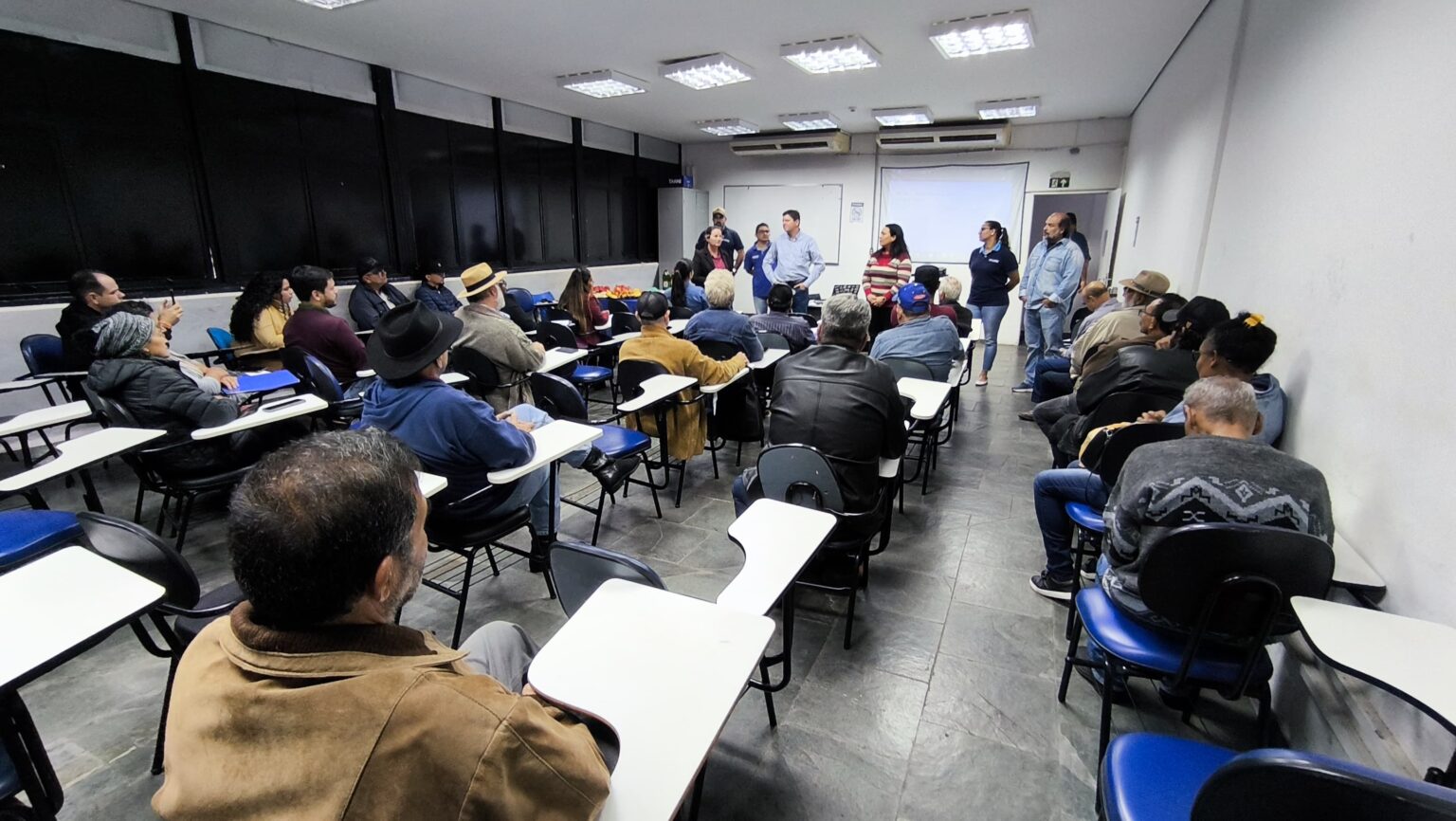 Produtores terão apoio da Prefeitura para crédito e programas no campo