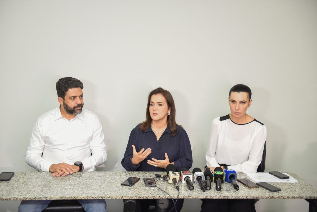 Prefeitura comprova pagamentos em dia e cobra retorno do transporte público na Capital Prefeitura comprova pagamentos em dia e cobra retorno do transporte público na Capital