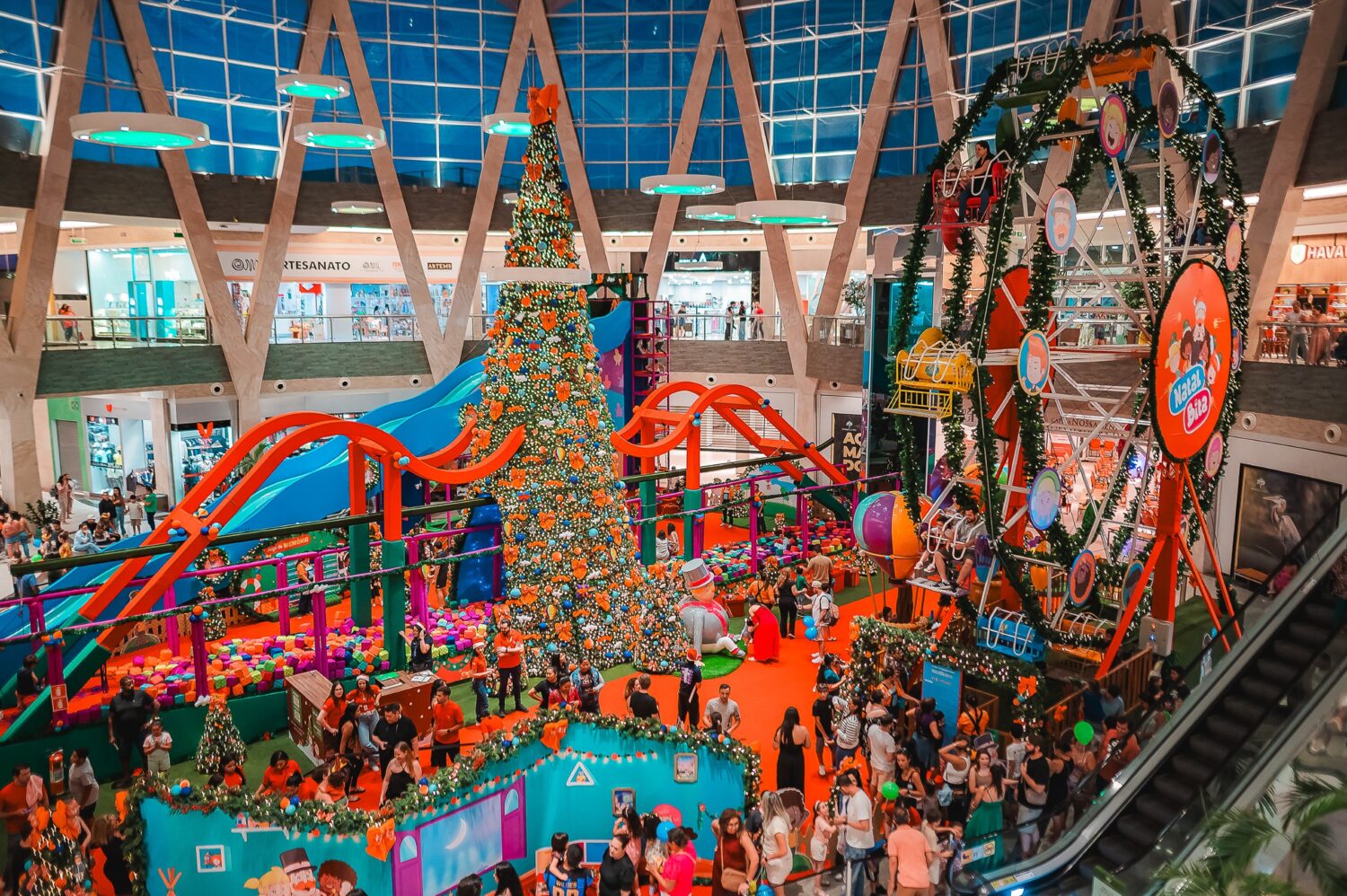 Bosque dos Ipês traz estreia de Bob Esponja e horários especiais na semana de Natal