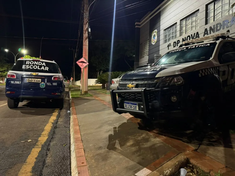 Homem é agredido em frente a bar e sofre ferimentos na cabeça