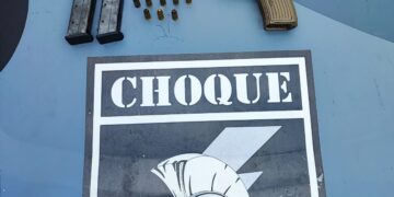 Batalhão de Choque apreende pistola 9mm abandonada após fuga de suspeitos