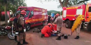 Acidente entre motos deixa motociclista com fratura exposta em Corumbá
