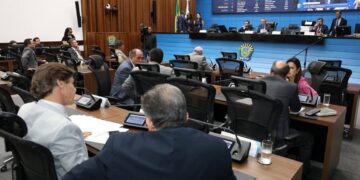Deputados votam proposta de regularização de imóveis em caso de óbito do mutuário