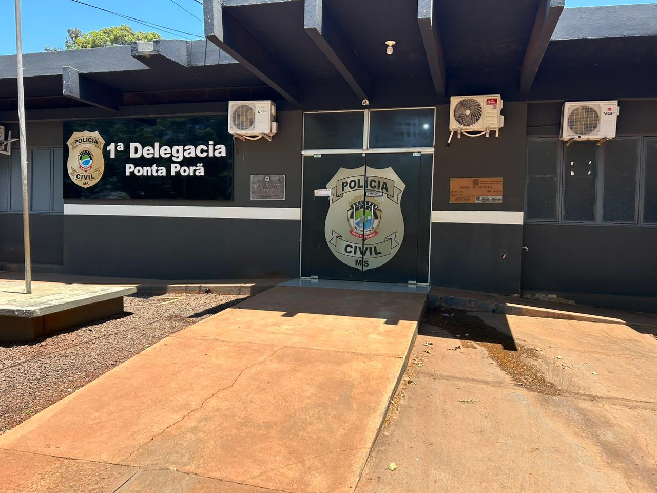 Investigador reage a tentativa de assalto, detém suspeito e outro foge em Ponta Porã