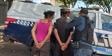 Casal é preso suspeito de matar homem no centro de Dourados