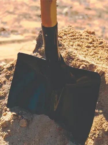 Mulher sofre golpe de pá na cabeça durante agressão em São Gabriel do Oeste