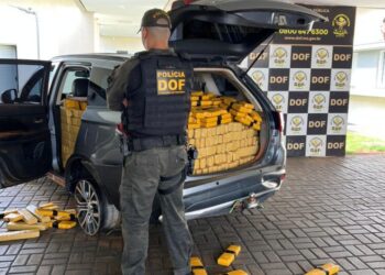 Mais de uma tonelada de droga é apreendida após perseguição em rodovia estadual