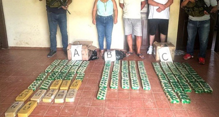 Polícia boliviana apreende grande quantidade de cocaína na fronteira