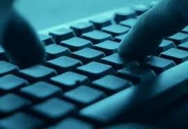 Irmão ameaça matar familiares após briga por internet e acaba preso em Campo Grande Irmão ameaça matar familiares após briga por internet e acaba preso em Campo Grande