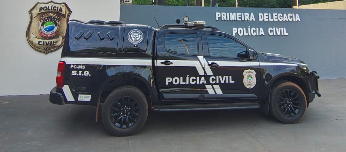 Duas mulheres são presas por roubo contra idoso